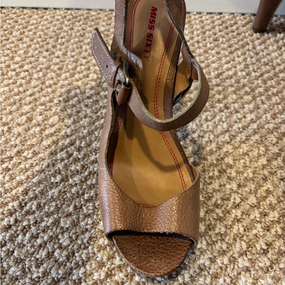 MISS SIXTY Women’s Strappy Leather Sandal, Size 38, Excellent Condition - Picture 3 of 7